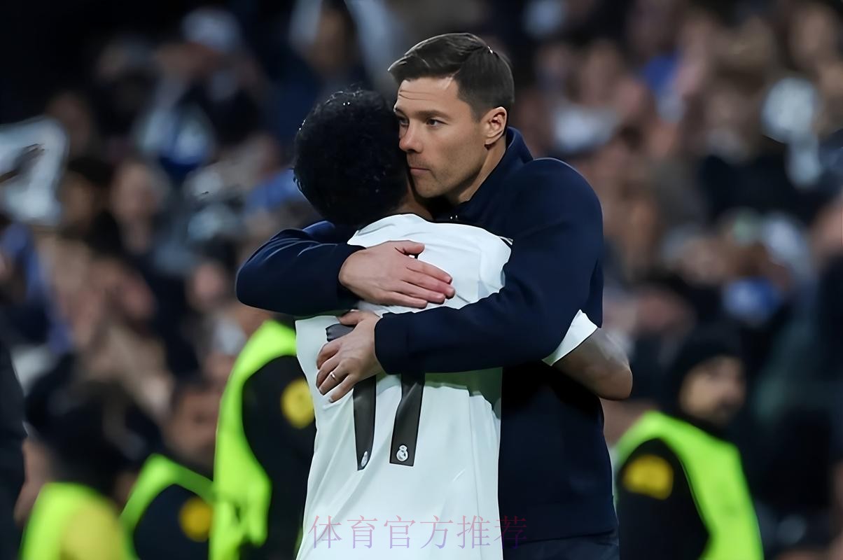 法尔克:若安帅明夏离开皇马 阿隆索很可能回老东家 法尔克:若安帅明夏离开皇马 阿隆索很可能回老东家